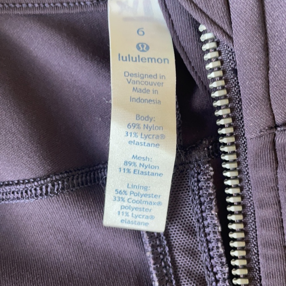 Lululemon Sleek Essentials Jacket Boysenberry - image 6
